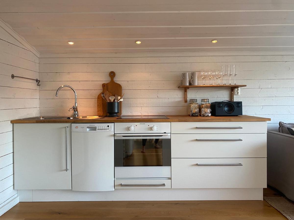 Peaceful And Scandinavian-Style Guesthouse With Scenic Nature And Seaview In High Coast Domsjo Exterior photo